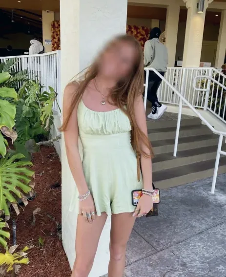 Emilia, 19