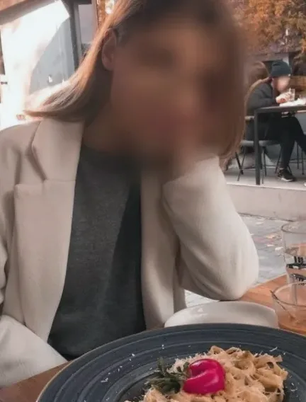 Katarina, 37